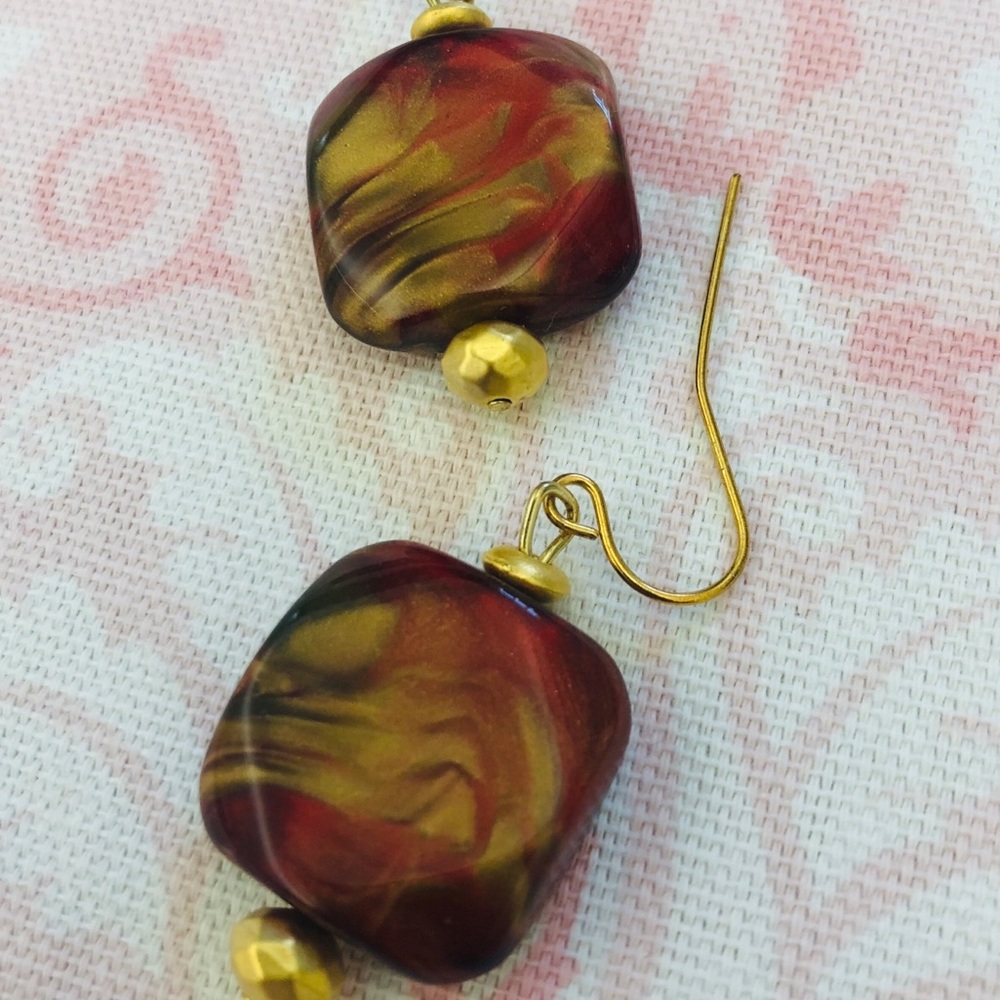 Earrings - Picture 7 of 7